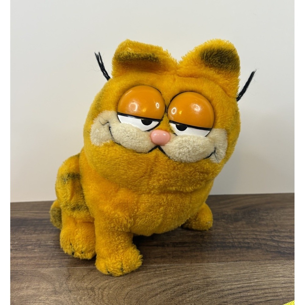 Vintag Garfield 8" Sitting Stuffed Plush Dakin Orange Fat Cat Lasagna